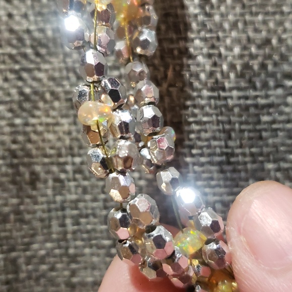 Opals Ethiopian fire 🔥 with 925 clasp - Picture 7 of 9